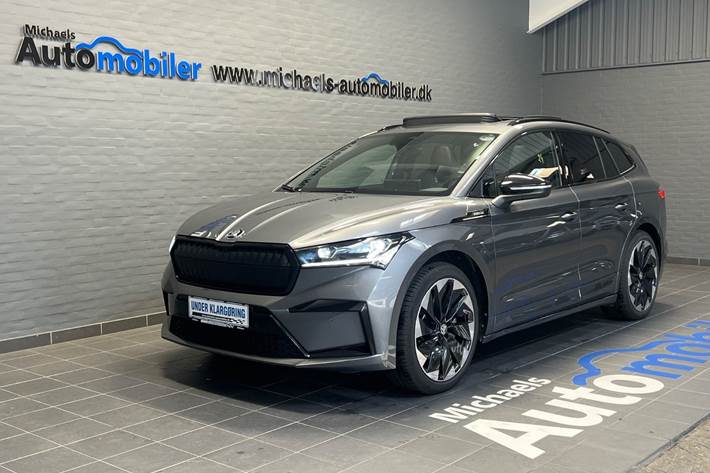 Grå Skoda Enyaq fra 2025