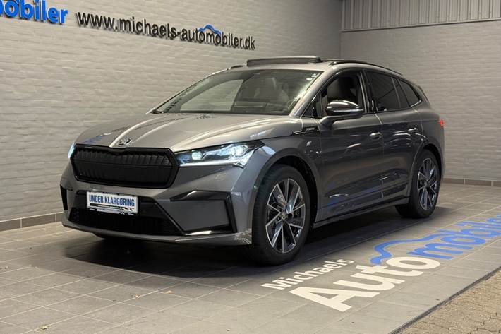 Grå Skoda Enyaq fra 2025