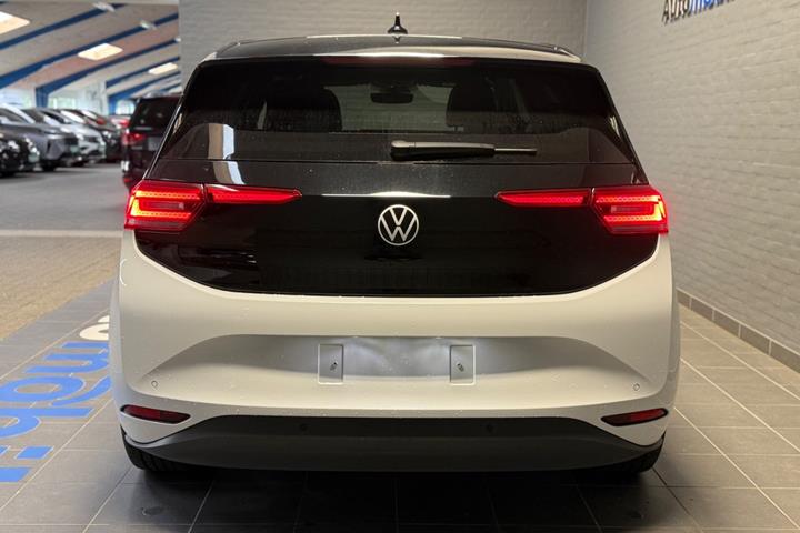 Hvid VW ID.3 fra 2024