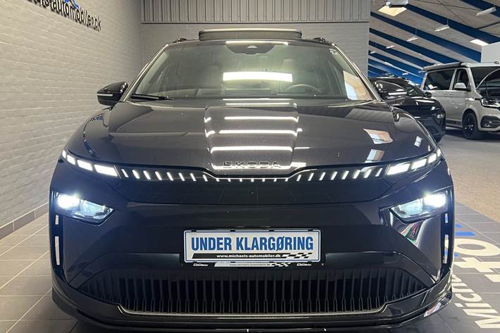 Sort Skoda Enyaq fra 2026