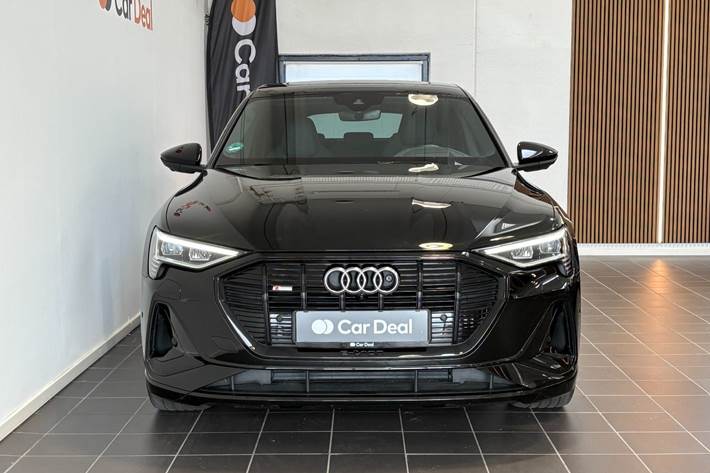 Sort Audi e-tron fra 2022