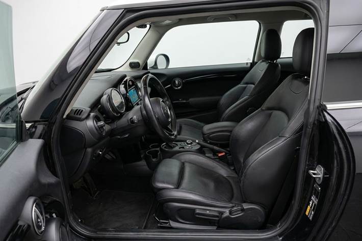 Sort Mini Cooper fra 2022