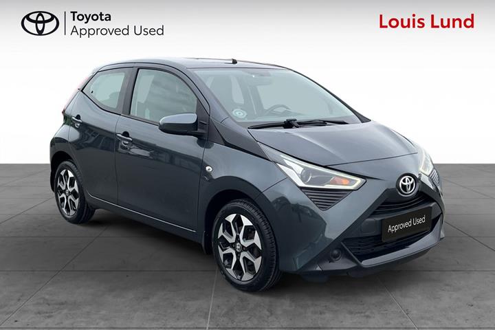 Grå Toyota Aygo fra 2018