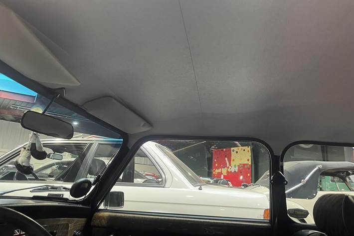 Sort Rover Mini fra 1993