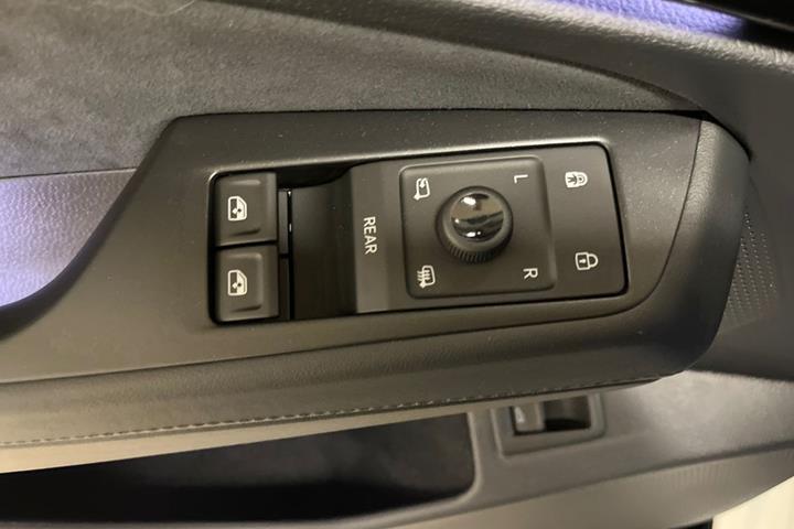Hvid VW ID.7 fra 2026