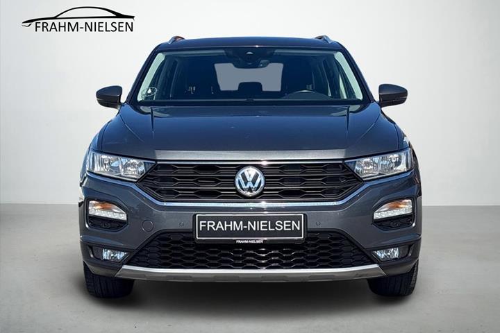 Grå VW T-Roc fra 2017
