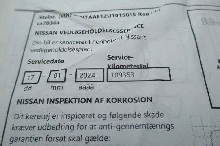 Sølv Nissan Note fra 2014