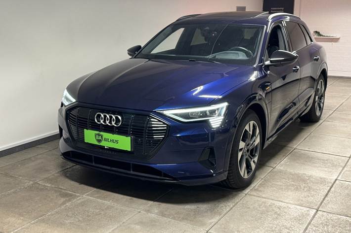Blå Audi e-tron fra 2020