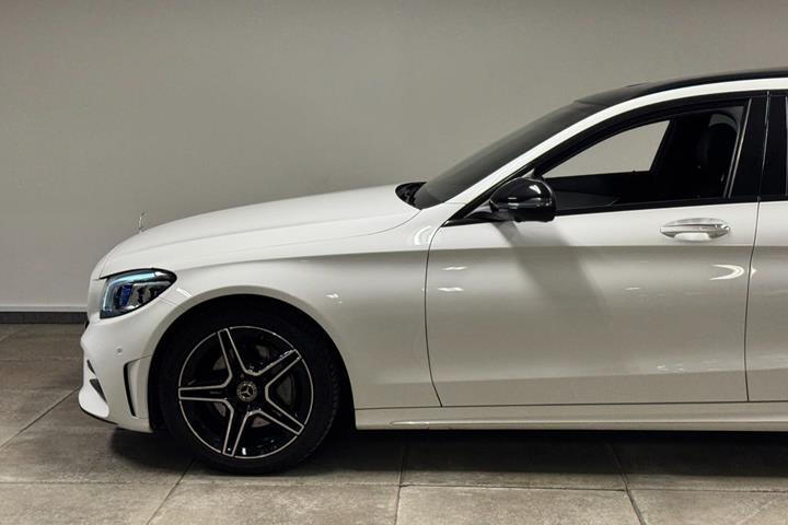 Hvid Mercedes C220 d fra 2020