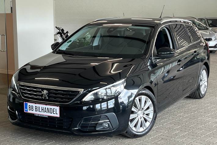 Sort Peugeot 308 fra 2018