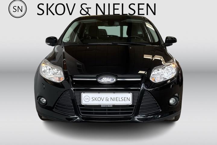 Sort Ford Focus fra 2013