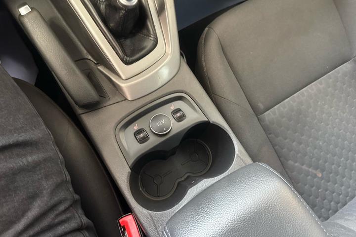 Sort Ford Focus fra 2013