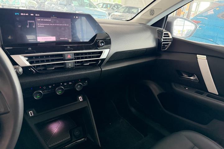 Grøn Citroën ë-C4 fra 2025