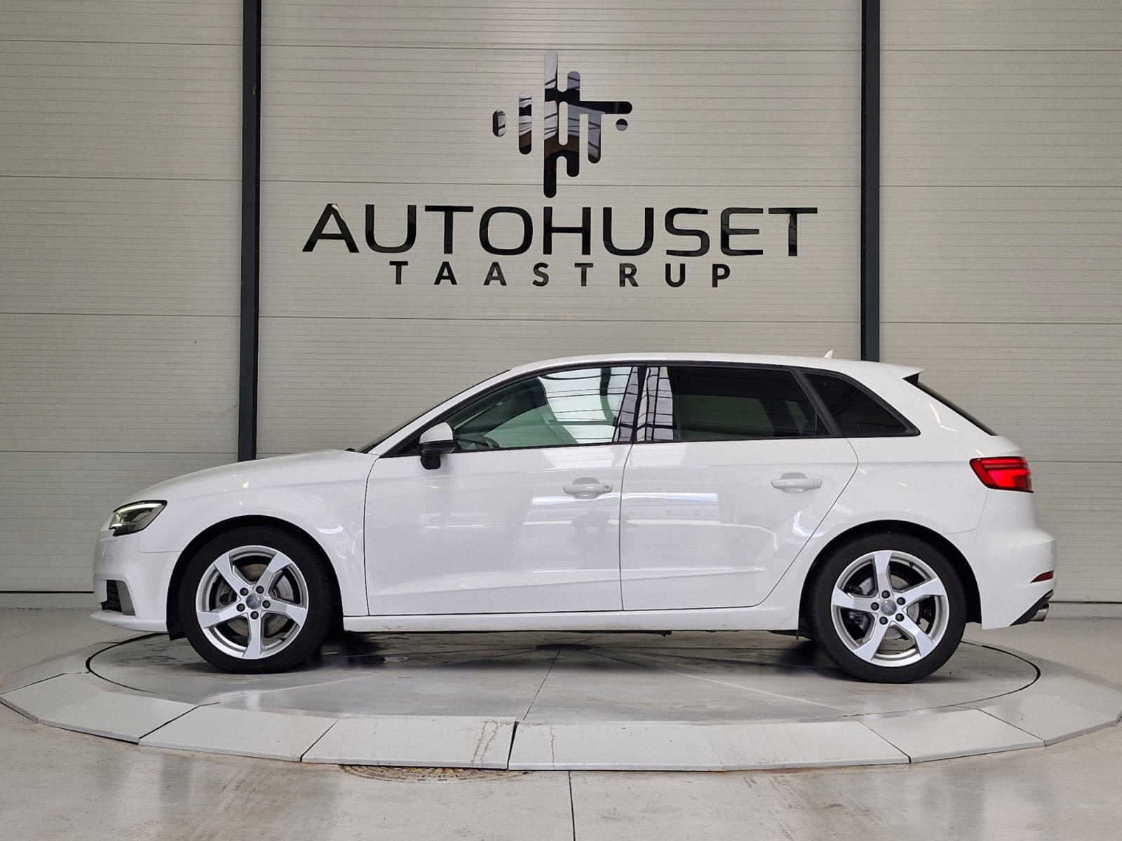 Hvid Audi A3 fra 2018