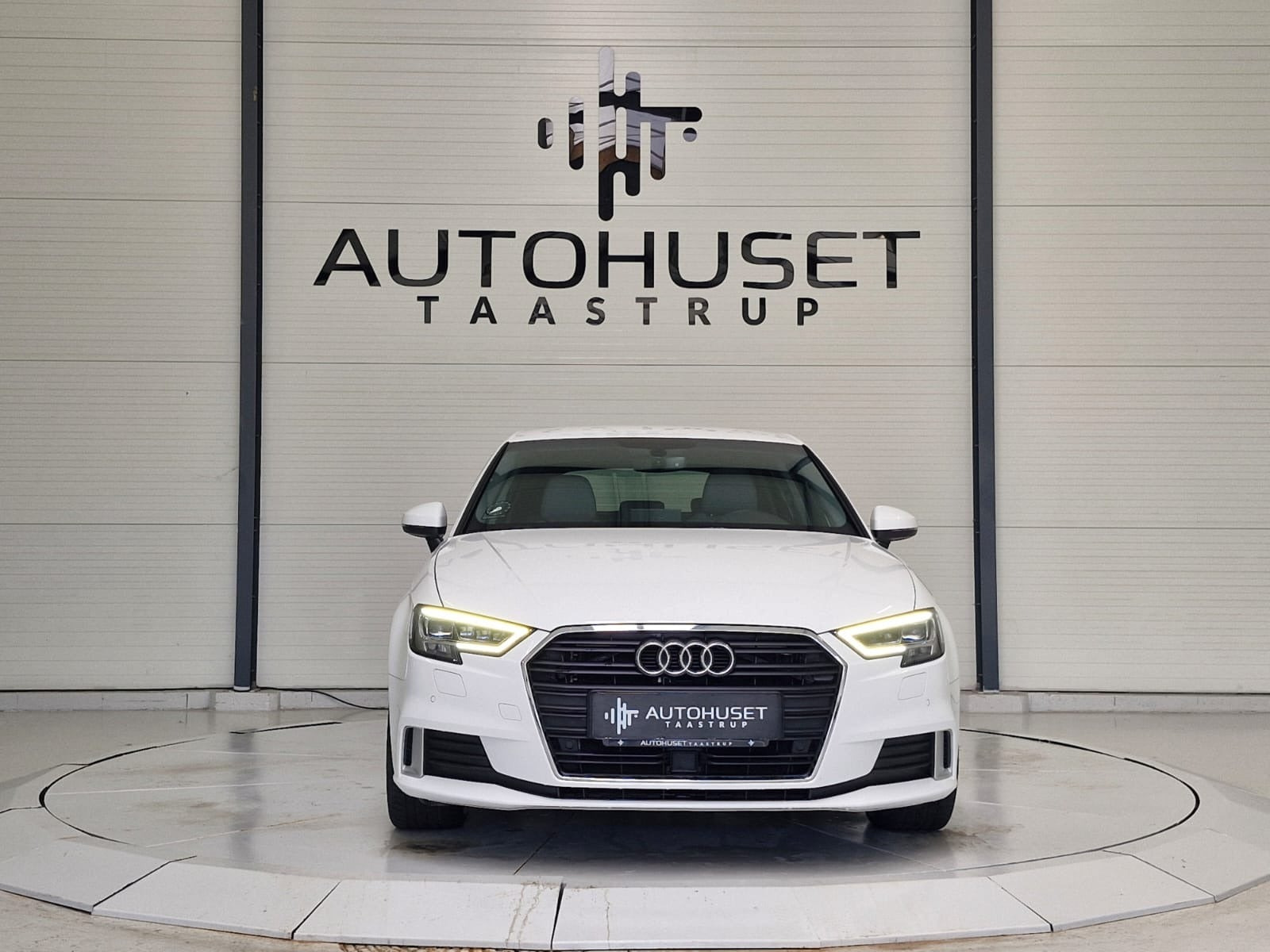 Hvid Audi A3 fra 2018