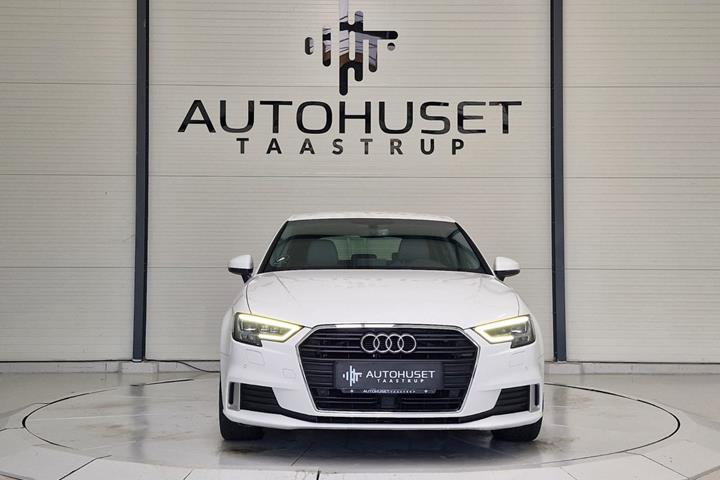 Hvid Audi A3 fra 2018