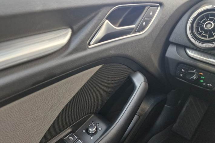 Hvid Audi A3 fra 2018