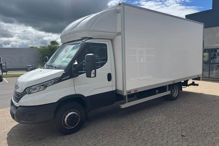 Hvid Iveco Daily fra 2025