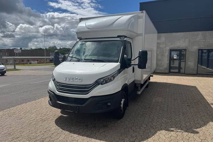 Hvid Iveco Daily fra 2025