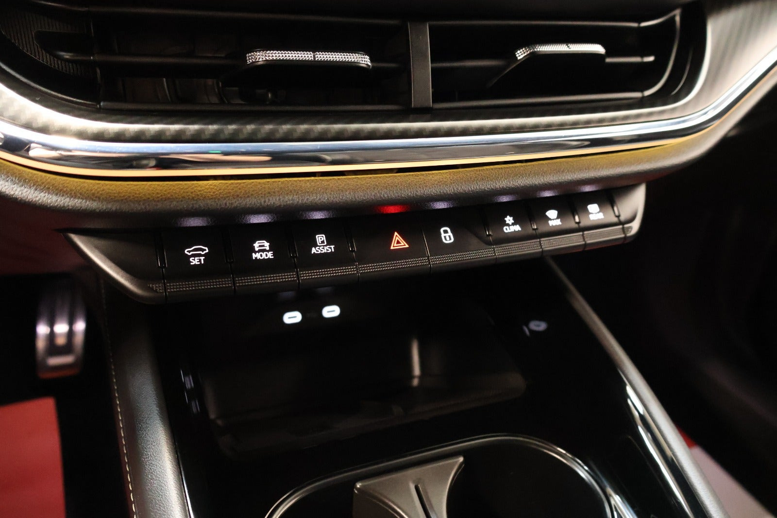 Sort Skoda Enyaq fra 2023