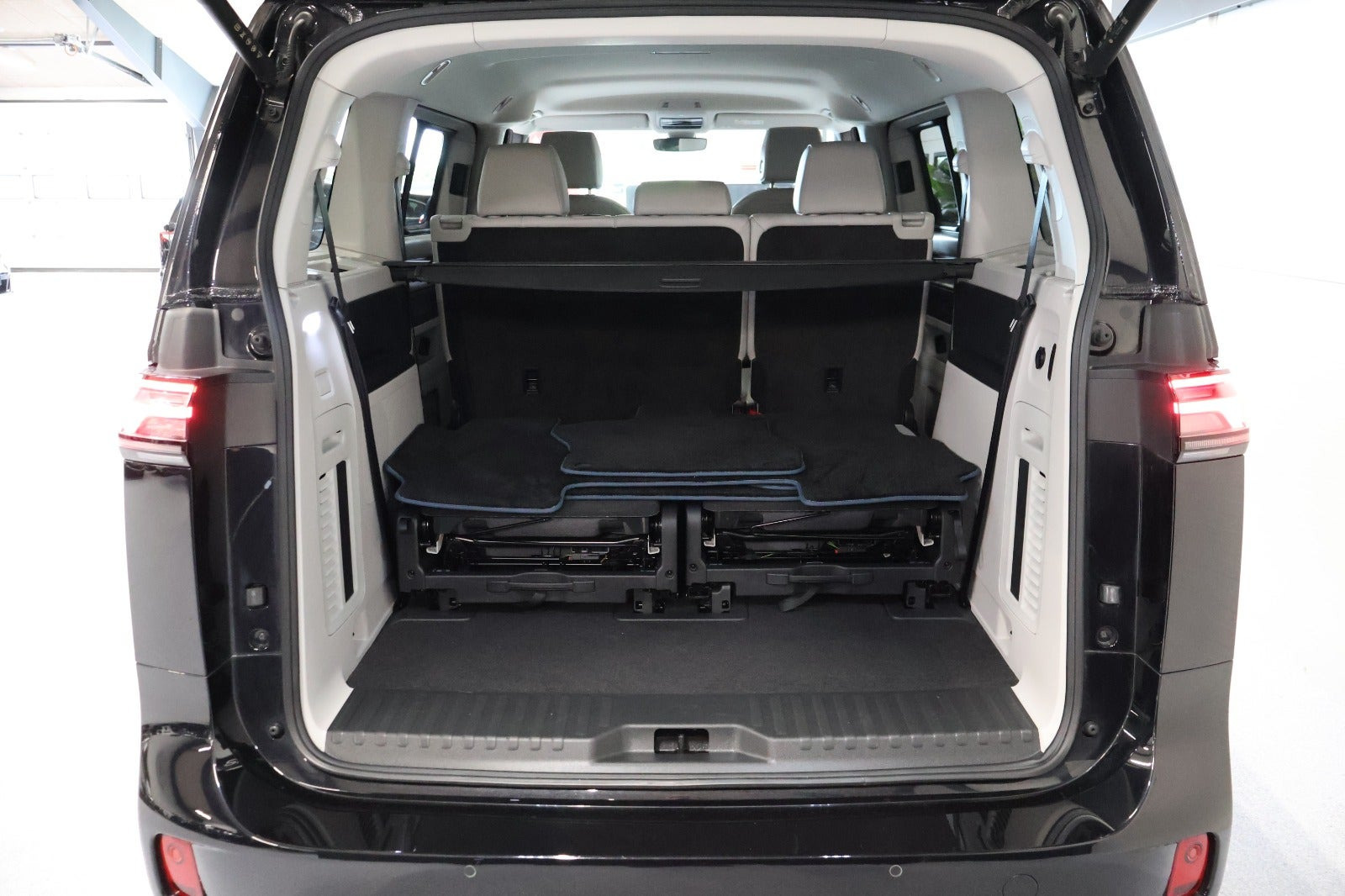 Sort VW ID.Buzz fra 2025