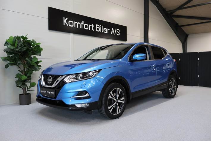Blå Nissan Qashqai fra 2019