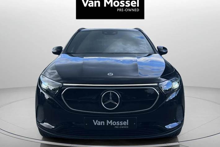 Sort Mercedes EQA250 fra 2023