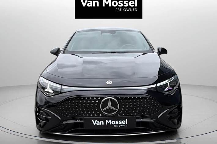 Sort Mercedes CLA250+ fra 2025