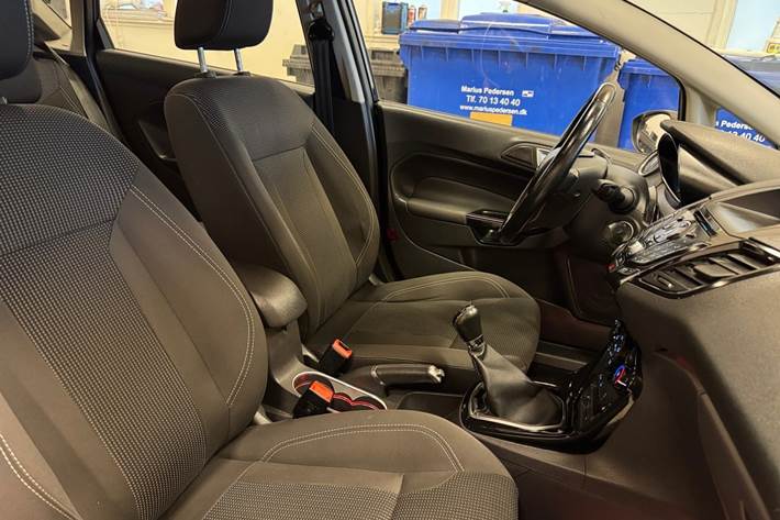 Sort Ford Fiesta fra 2016