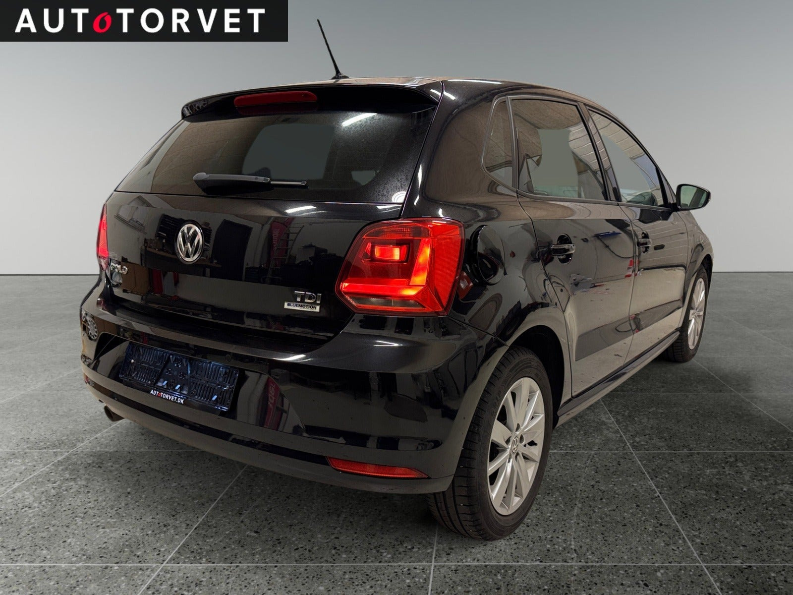 Sort VW Polo fra 2017