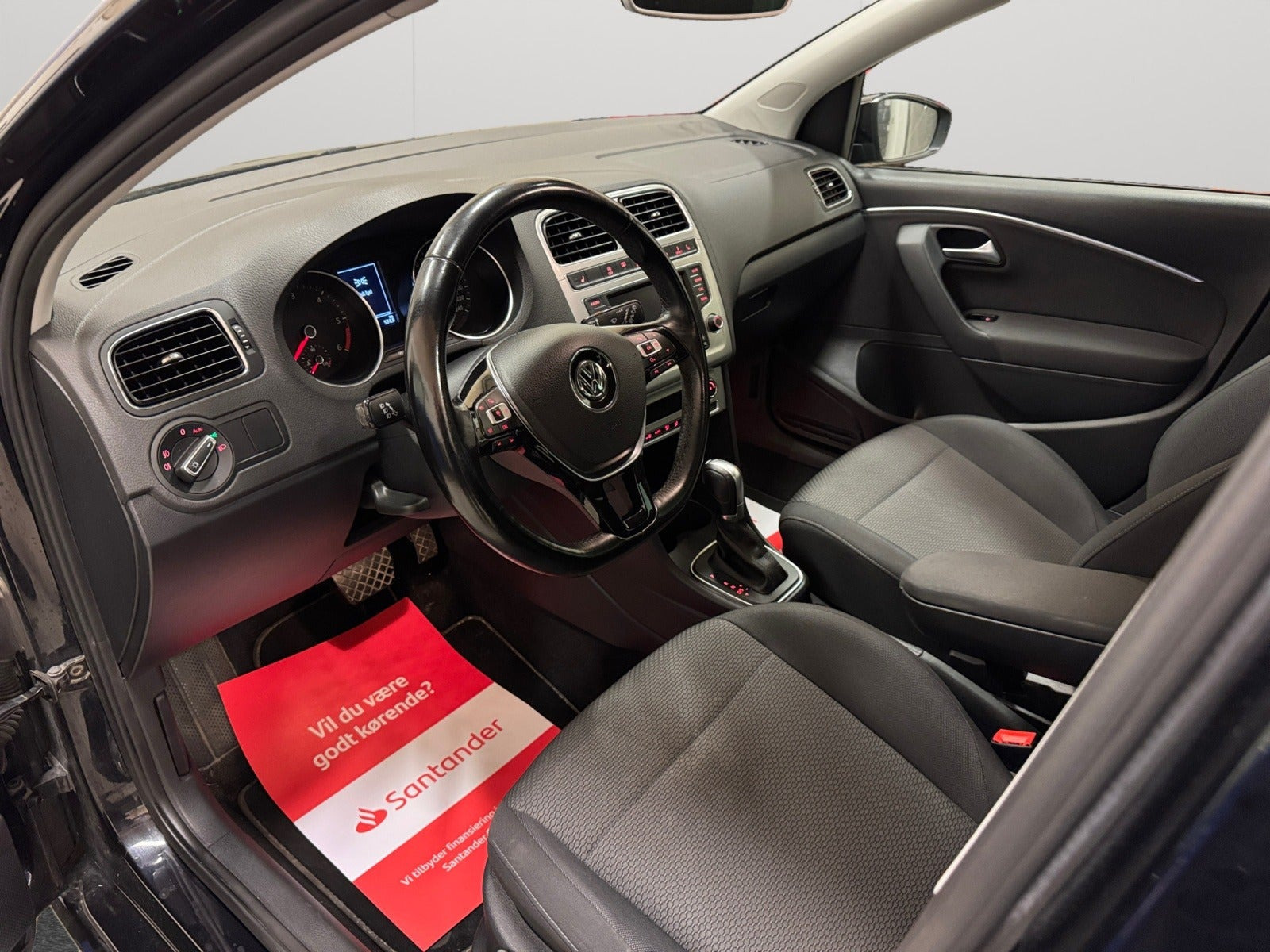Sort VW Polo fra 2017