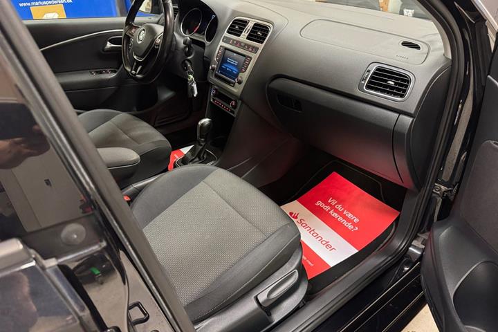 Sort VW Polo fra 2017