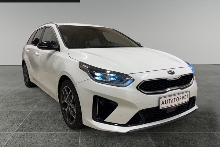 Hvid Kia Ceed fra 2019