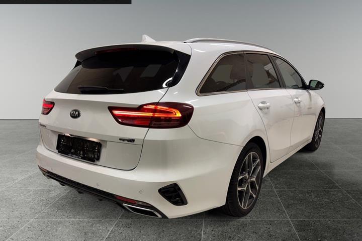 Hvid Kia Ceed fra 2019