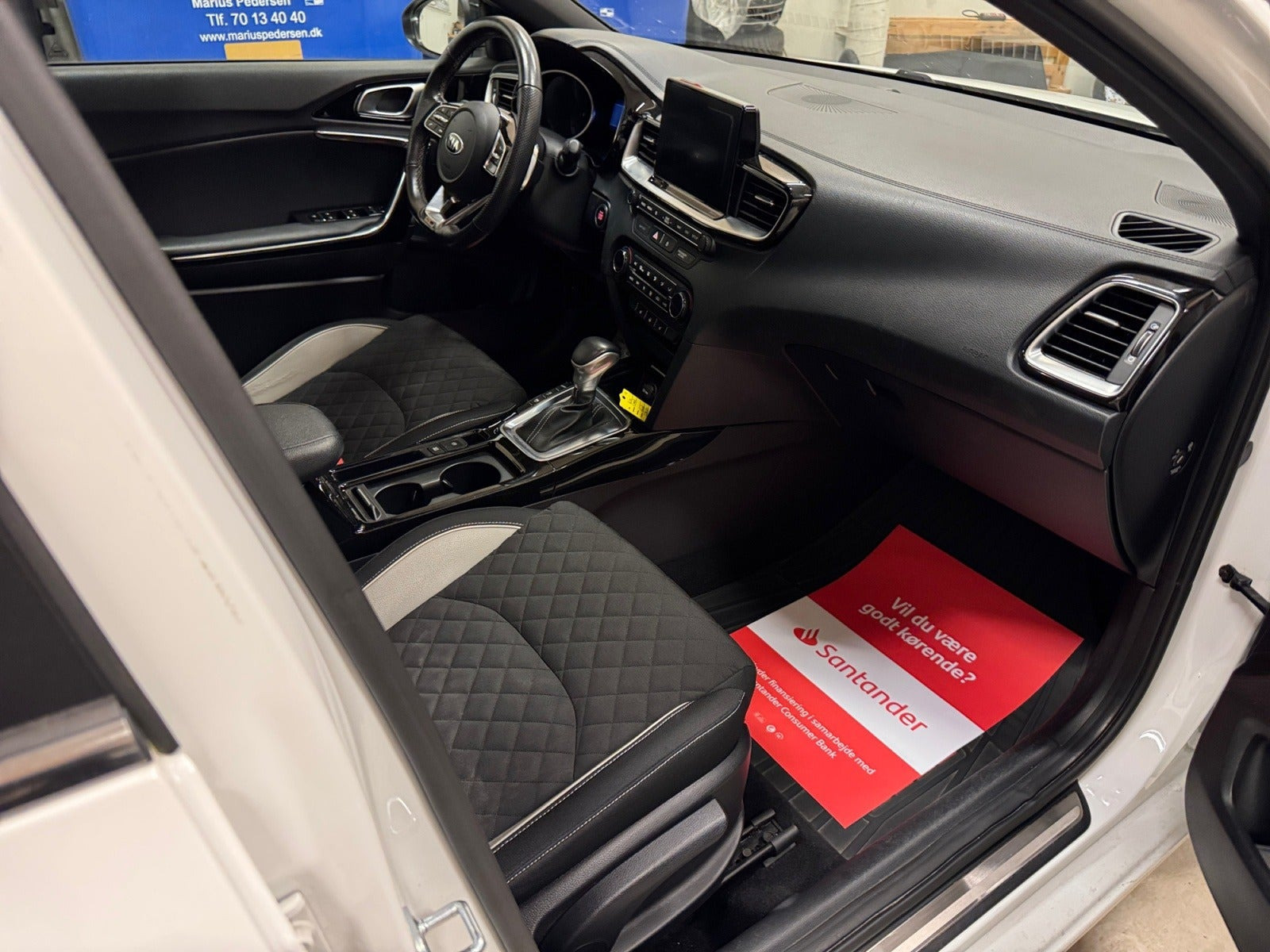 Hvid Kia Ceed fra 2019