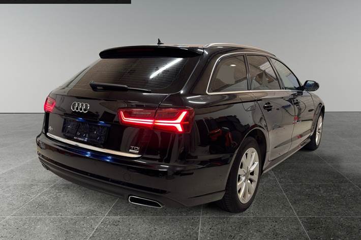 Sort Audi A6 fra 2015