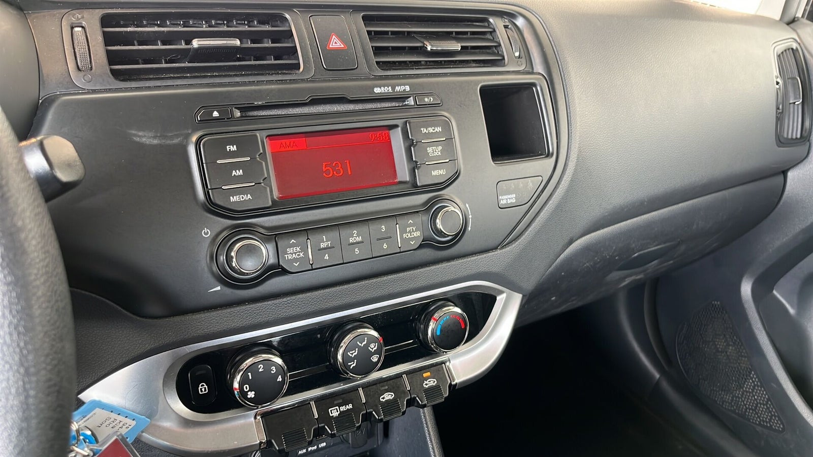 Sort Kia Rio fra 2015