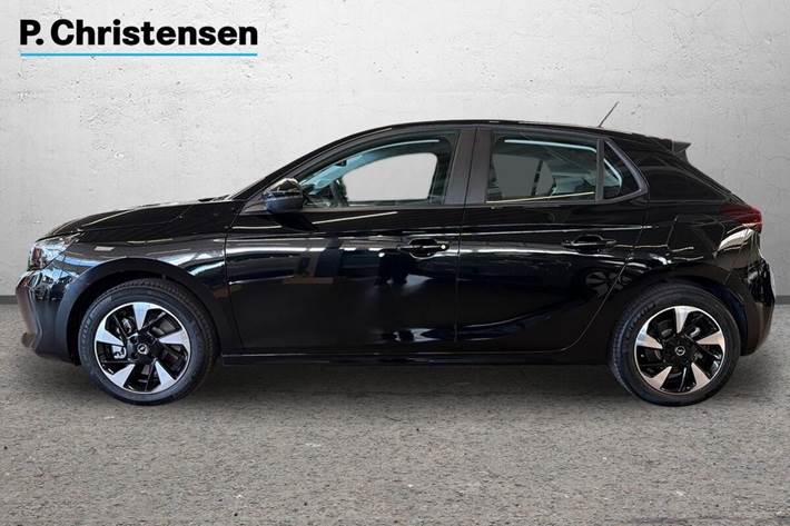 Sort Opel Corsa-e fra 2024