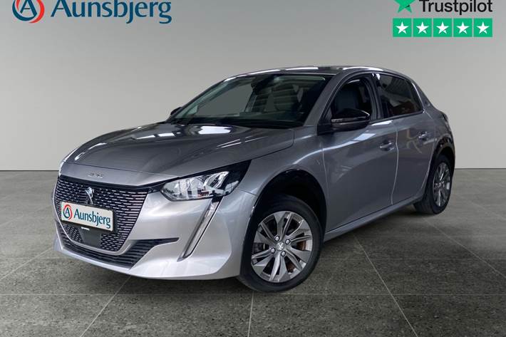 Grå Peugeot e-208 fra 2023