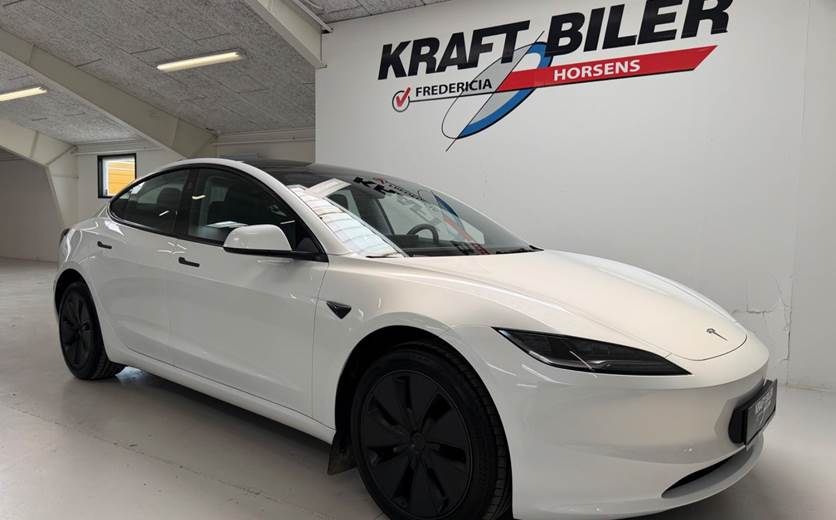 Tesla Model 3 RWD
