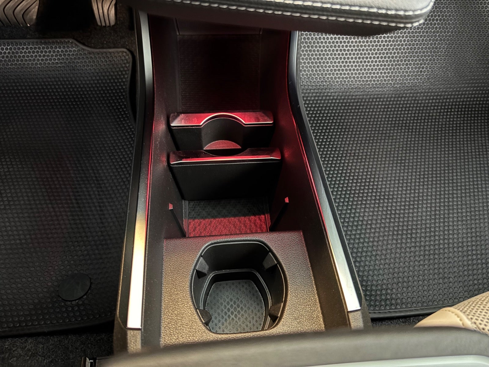 Rød Renault Scenic E-Tech fra 2024