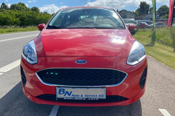 Rød Ford Fiesta fra 2018