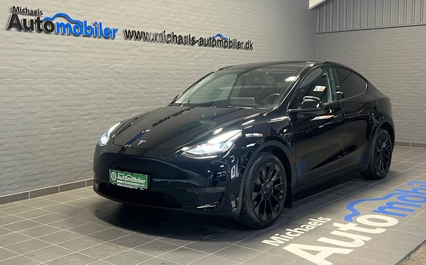 Tesla Model Y Long Range AWD