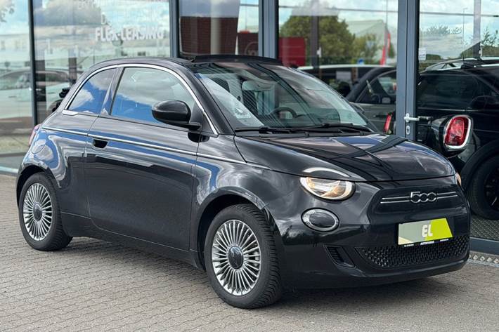 Sort Fiat 500e fra 2023
