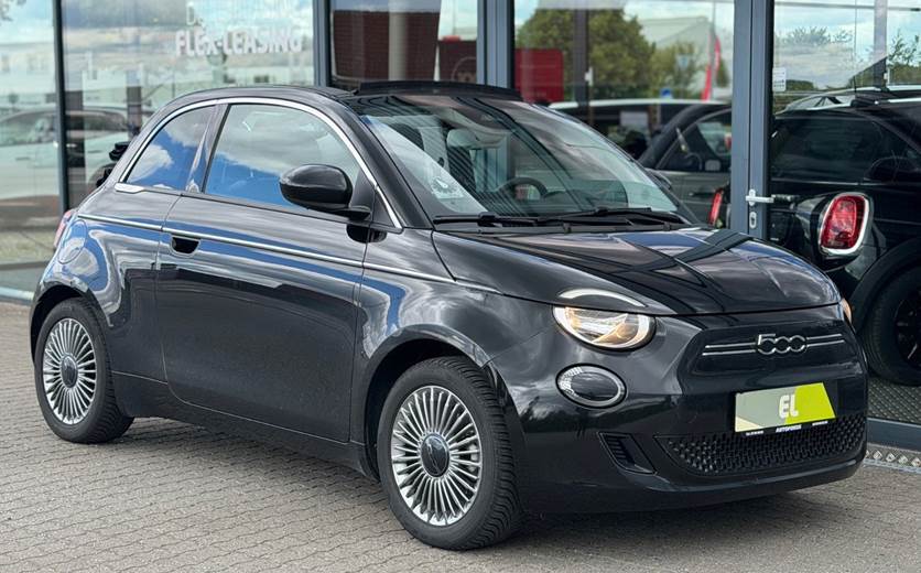 Fiat 500e 42 Icon Cabrio