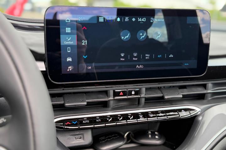 Sort Fiat 500e fra 2023