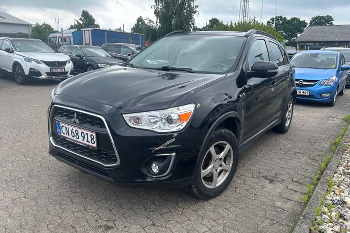 Sort Mitsubishi ASX fra 2015