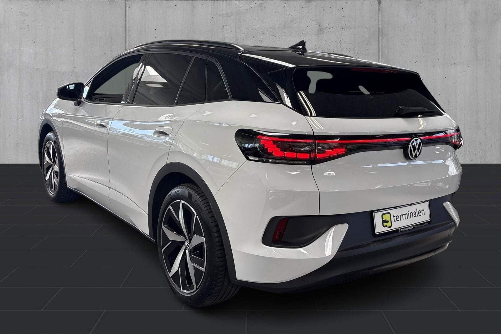 Hvid VW ID.4 fra 2023