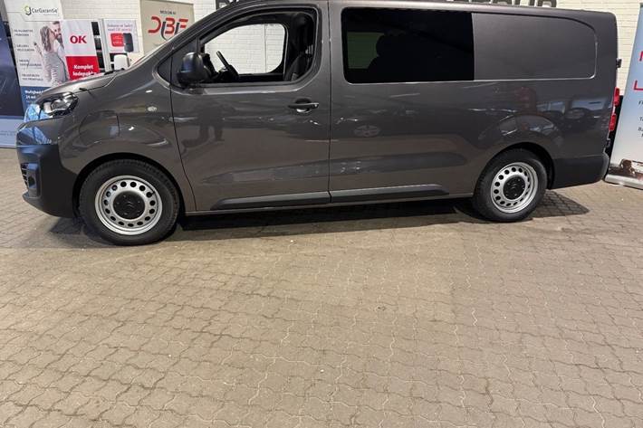 Grå Citroën e-Jumpy fra 2024