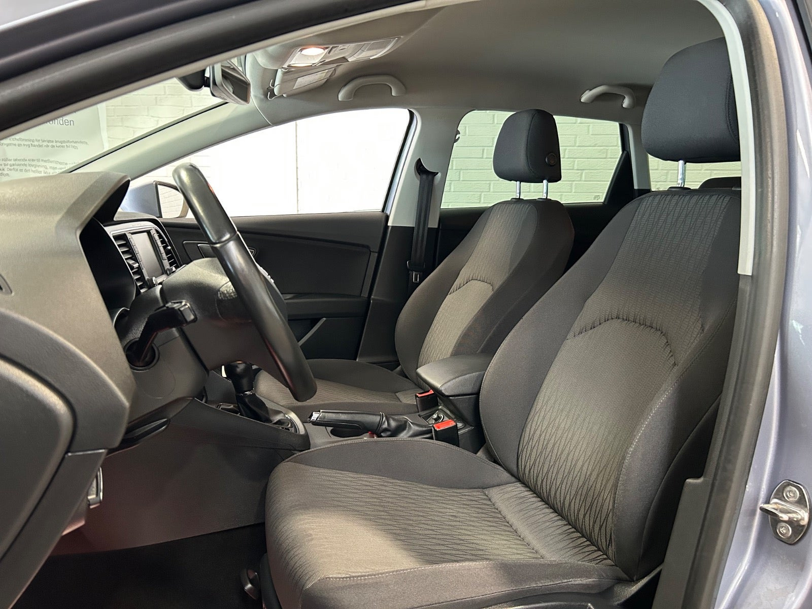 Blå Seat Leon fra 2017